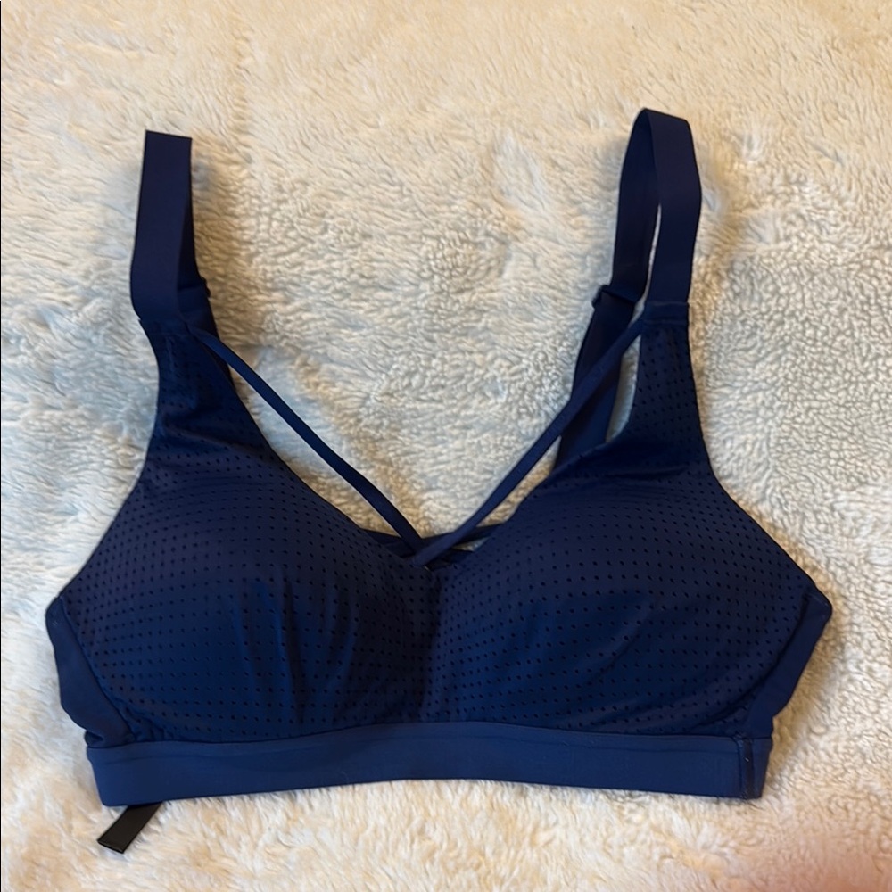 Victoria’s Secret Women's Blue Sport Bra